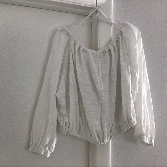 Free People, Parfait Bubble Off The Shoulder Crop Top. - Picture 5 of 11